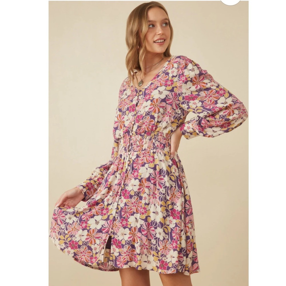 NWT Hayden Los Angeles Floral Print Button Up V Neck Smock Detail Dress Small